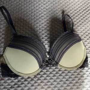 New bra from Ardene’s.  Never worn.